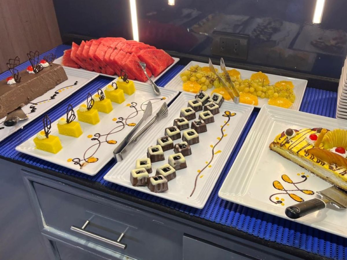 The dessert selection on an Emperor Divers liveaboard